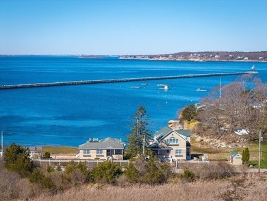 Presenting a rare waterfront Eastern Pt compound spanning 3 - photo 24