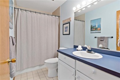 Location, Location ! Well maintained 2 bedroom, 1.5 bath - photo 24