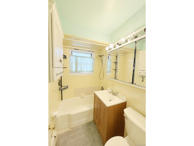 Beautiful One-Bedroom Garden-Style Apartment! Located on the - photo 6