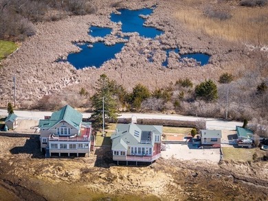 Presenting a rare waterfront Eastern Pt compound spanning 3 - photo 29