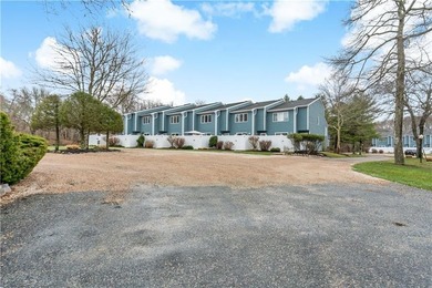 Location, Location ! Well maintained 2 bedroom, 1.5 bath - photo 30