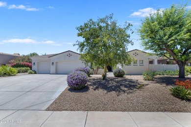 Nestled in the prestigious, gated community of Litchfield Greens - photo 4