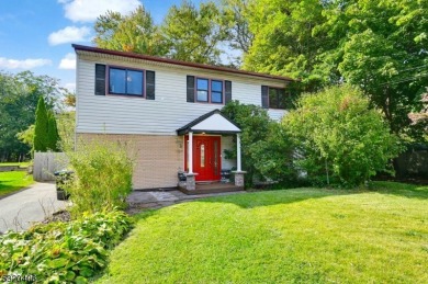 Greenwood Lake Home For Sale in Greenwood Lake New Jersey