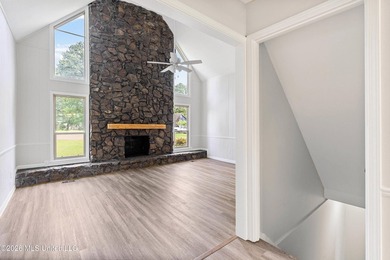 LIFE ON THE LAKE!! GORGEOUS TOTALLY RENOVATED HOME WITH THE MOST - photo 11