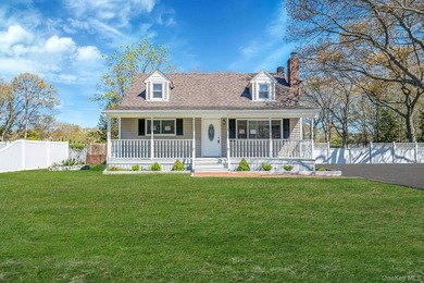 Beautiful Move-In Cape-Cod with Updated Kitchen With Lots Of - photo 11