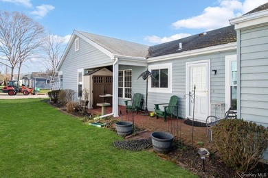 Welcome to easy, low-maintenance living in the highly desirable - photo 17