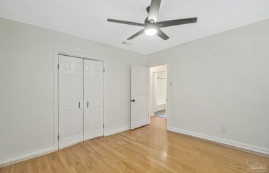 Welcome to your opportunity to own a beautifully updated 1950s - photo 32