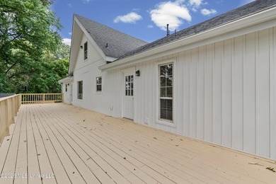 LIFE ON THE LAKE!! GORGEOUS TOTALLY RENOVATED HOME WITH THE MOST - photo 35