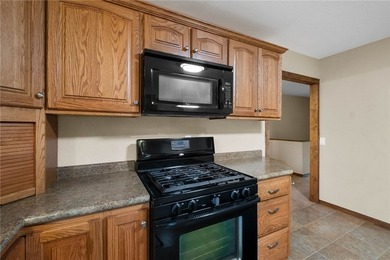 Great LAKE VIEWS on Beaver Lake! Perfect for an  or a primary - photo 7