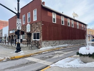 Commercial property located on the high trafficked area of the