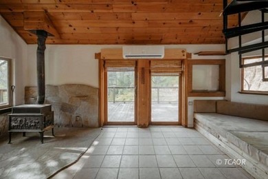 Just 5 miles from Weaverville and easy access to Hwy 299, this - photo 20