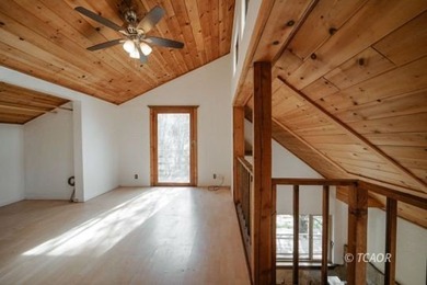 Just 5 miles from Weaverville and easy access to Hwy 299, this - photo 26