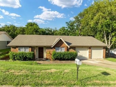 Lake Waco Home For Sale in Woodway Texas