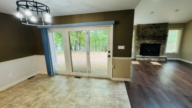 Your lakefront escape awaits! Call Josh! - photo 28