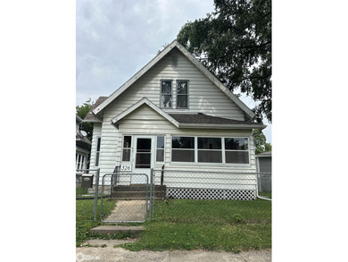 Mississippi River - Des Moines County Home For Sale in Burlington Iowa