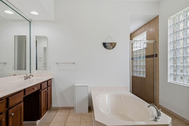 Welcome to this beautifully maintained 4-bedroom, 4-bath home in - photo 14