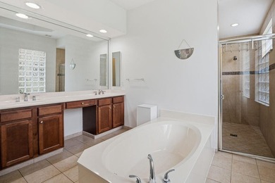 Welcome to this beautifully maintained 4-bedroom, 4-bath home in - photo 15
