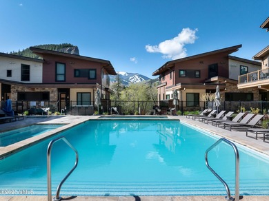 Discover the opportunity to own a luxurious townhome in Avon's - photo 19