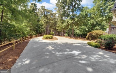 The Ultimate Lake Hartwell Luxury Retreat! Forget the standard - photo 20