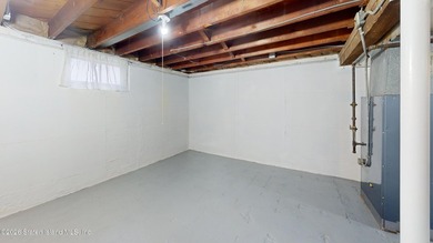Welcome to 50 Raymond Place! An adorable well maintained 4 - photo 29