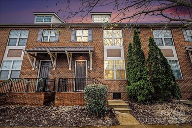 Lake Norman Townhome/Townhouse For Sale in Mooresville North Carolina