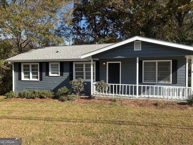 White Lake Home Sale Pending in Acworth Georgia