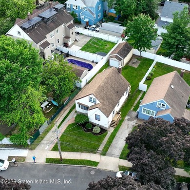 Welcome to 50 Raymond Place! An adorable well maintained 4 - photo 33