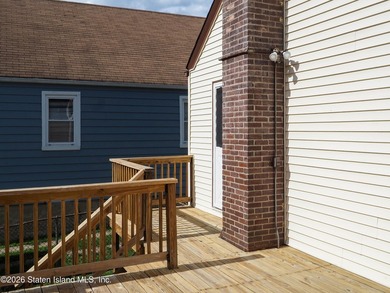 Welcome to 50 Raymond Place! An adorable well maintained 4 - photo 36