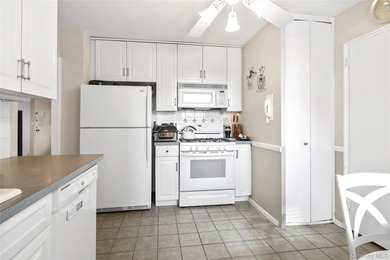 Welcome to this expansive junior four 2 bedroom at the Forest - photo 7