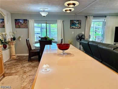 Beautifully updated 2-bedroom, 2-bath manufactured home located - photo 9