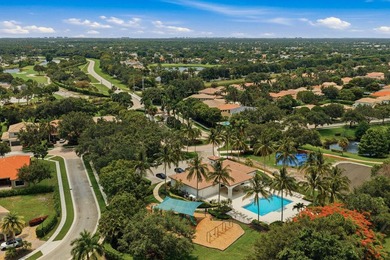 Welcome to this beautifully maintained 4-bedroom, 4-bath home in - photo 45
