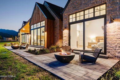 Set on more than four pristine acres beneath the iconic backdrop - photo 47