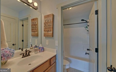 The Ultimate Lake Hartwell Luxury Retreat! Forget the standard - photo 47