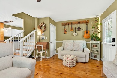 MOUNTAIN LIVING MEETS STORYBOOK CHARM! Creekside serenity - photo 10