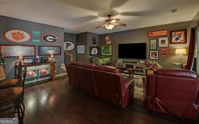 The Ultimate Lake Hartwell Luxury Retreat! Forget the standard - photo 51