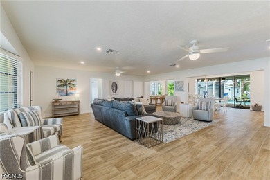 A Truly Unique Cape Coral Property! Welcome to *Tradewinds*, a - photo 5
