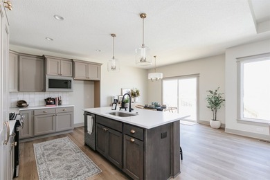 Welcome to our stunning Spruce floor plan, a ranch-style gem - photo 8
