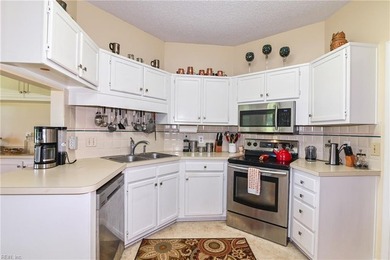 Welcome to this spacious 4-bedroom, 2.5-bath townhome in - photo 11