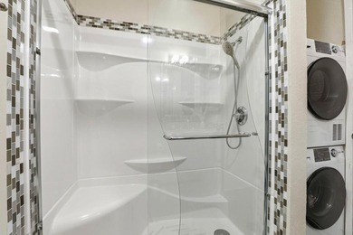 Open House Sun 6/7 12pm-2pm! Welcome to this upgraded 1BR/1BTH - photo 12