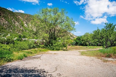 A rare opportunity to acquire 2.62 commercially zoned acres with - photo 17