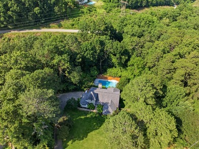 Perfectly positioned just minutes from downtown Chattanooga and - photo 17