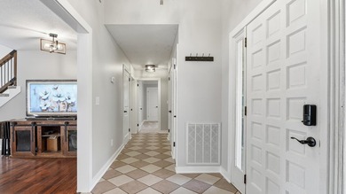 Perfectly positioned just minutes from downtown Chattanooga and - photo 23
