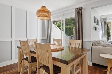 Beautifully renovated end-unit townhome in the highly - photo 5