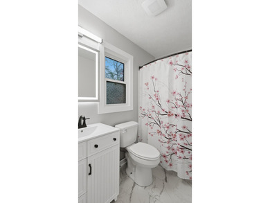 Perfectly positioned just minutes from downtown Chattanooga and - photo 44