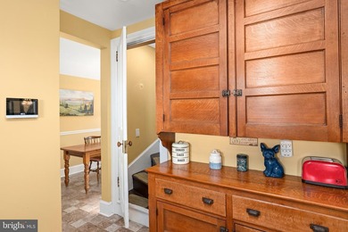 Rare piece of history, Dr. John Hopkins House, Old world - photo 13