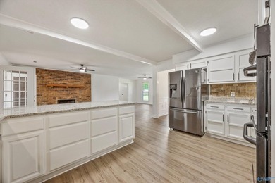 Enjoy golf course living with NO HOA, WORKSHOP and POOL! - photo 14