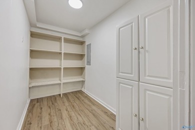 Enjoy golf course living with NO HOA, WORKSHOP and POOL! - photo 16