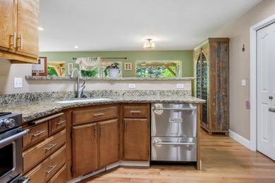 Amazing Applegate River frontage for fishing, kayaking, or