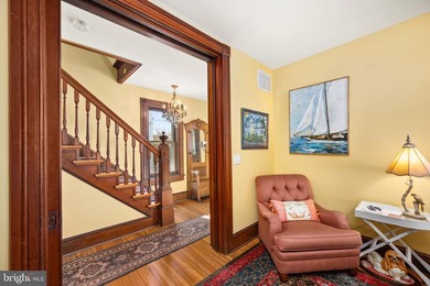 Rare piece of history, Dr. John Hopkins House, Old world - photo 18