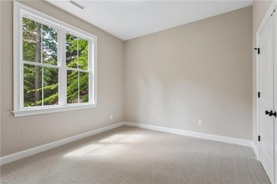 KINGSMILL WATERFRONT - Stunning new construction on a large - photo 20
